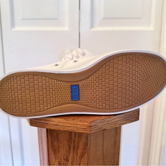KEDS Women’s White  Leather Platform Lace Up Sneakers Size 7 - Picture 5 of 8